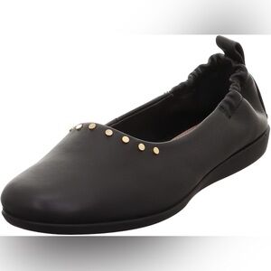 NEW IN BOX Legero Women's Dune Ballet Flat SIZE 7 US